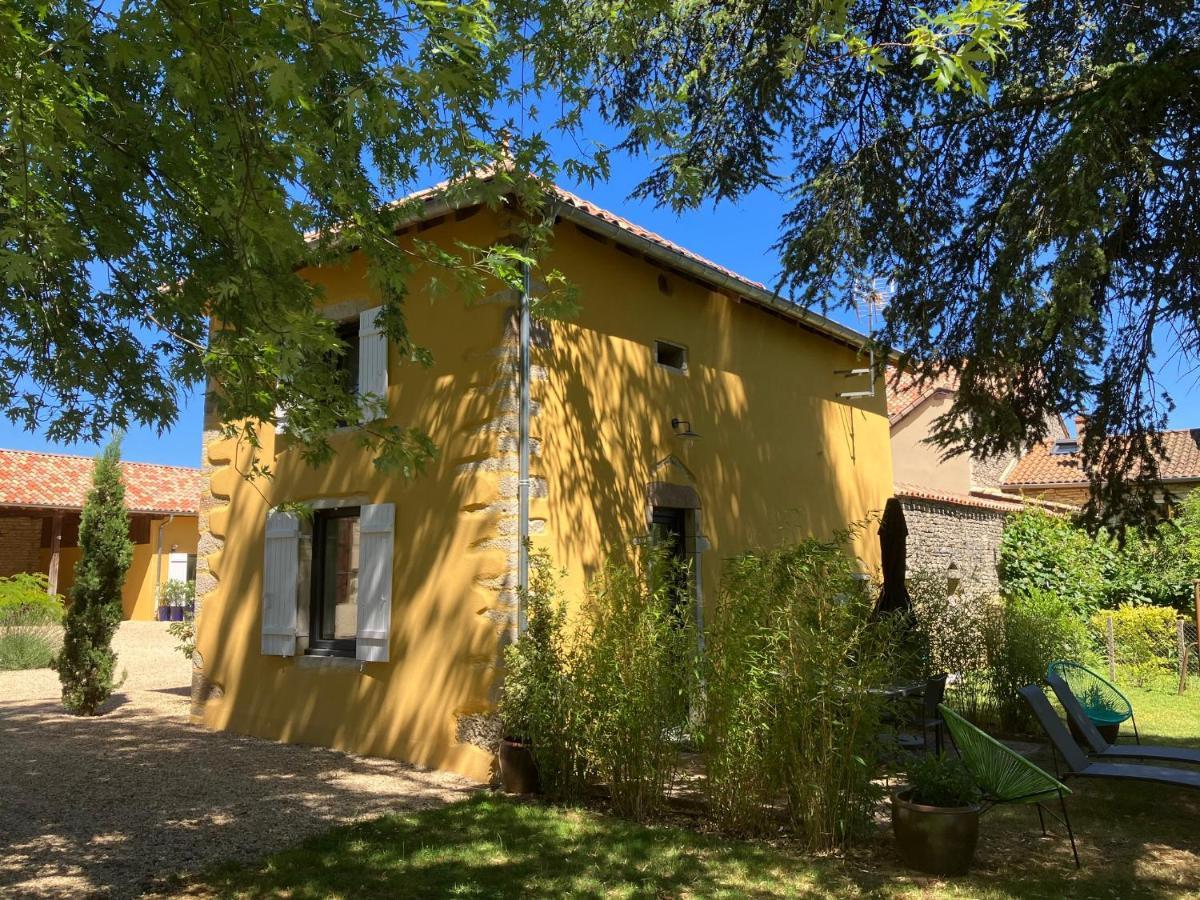 Le Clos De Quintaine Gites De Charme Clessé Dış mekan fotoğraf