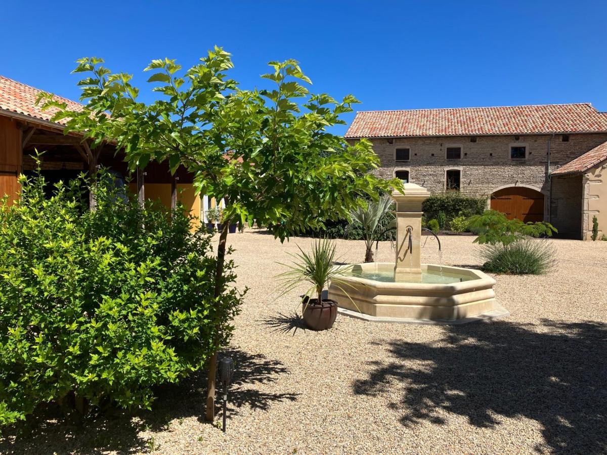 Le Clos De Quintaine Gites De Charme Clessé Dış mekan fotoğraf