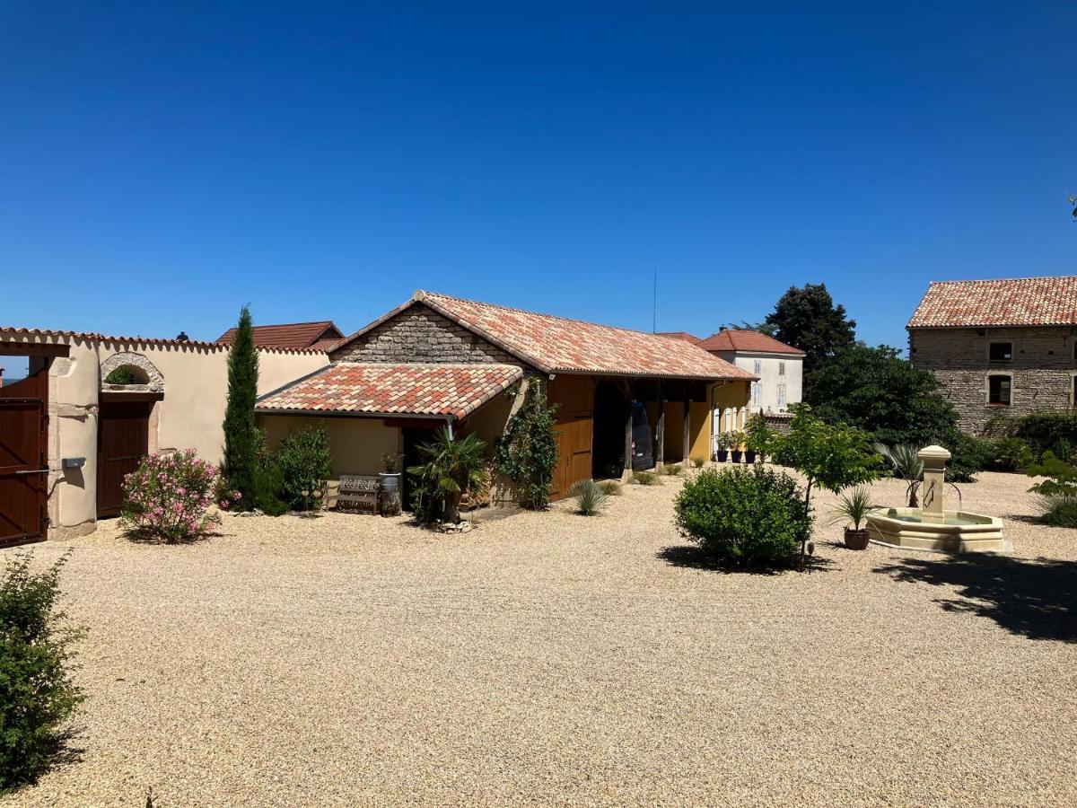 Le Clos De Quintaine Gites De Charme Clessé Dış mekan fotoğraf